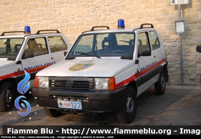 Fiat Panda 4x4 II serie
Repubblica di San Marino
Polizia Civile
POLIZIA 122 
Parole chiave: Fiat Panda_4x4_IIserie RSM_Polizia_122