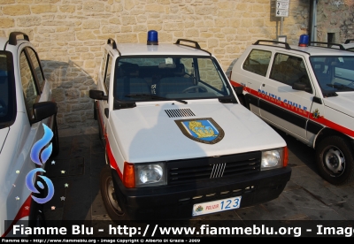 Fiat Panda 4x4 II serie
Repubblica di San Marino
Polizia Civile
POLIZIA 123 
Parole chiave: Fiat Panda_4x4_IIserie RSM_Polizia_123
