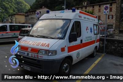 Fiat Ducato II serie
Pubblica Assistenza Croce Verde Arni (Stazzema - LU)
Allestita Saves
Parole chiave: Fiat Ducato_IIserie Ambulanza
