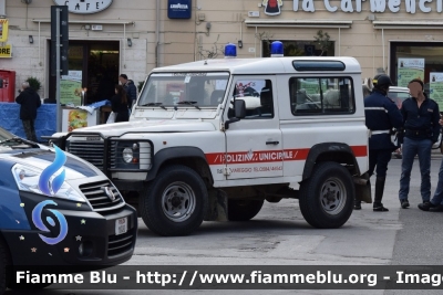 Land-Rover Defender 90
Polizia Municipale Viareggio
Parole chiave: Land-Rover / Defender_90 / viareggio