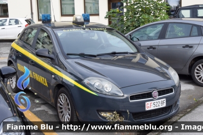 Fiat Nuova Bravo
Guardia di Finanza
GdiF 522 BF
Parole chiave: Fiat / Nuova_Bravo / GdiF522BF