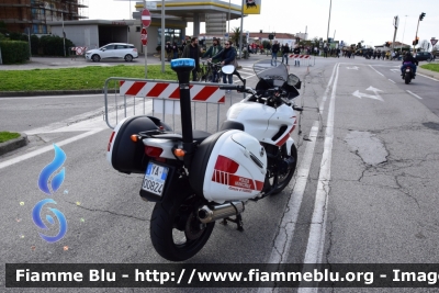 Yamaha TDM 900 
Polizia Municipale Viareggio
 Sez. Motociclisti
 POLIZIA LOCALE YA 00824
Parole chiave: Yamaha / TDM_900 / POLIZIA_LOCALE00824