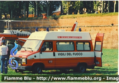 Fiat Ducato I serie
Vigili del Fuoco
Comando Provinciale Roma
VF 16414
Parole chiave: Fiat Ducato_Iserie VF16414