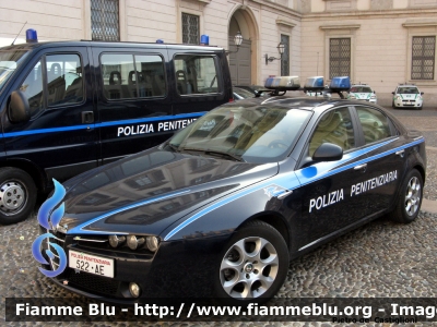 Alfa Romeo 159
Polizia Penitenziaria
POLIZIA PENITENZIARIA 522 AE
Parole chiave: Alfa-Romeo 159 POLIZIAPENITENZIARIA522AE