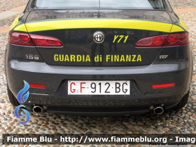 Alfa Romeo 159
Guardia di Finanza
Festa delle Forze Armate 2012
GdiF 912 BG
Parole chiave: Alfa-Romeo 159 GdiF912BG Festa_Forze_Armate_2012