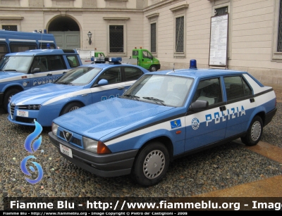 Alfa Romeo 75
Polizia Stradale
Polizia A8397

Parole chiave: Alfa_Romeo_75 Polizia_Stradale PoliziaA8397