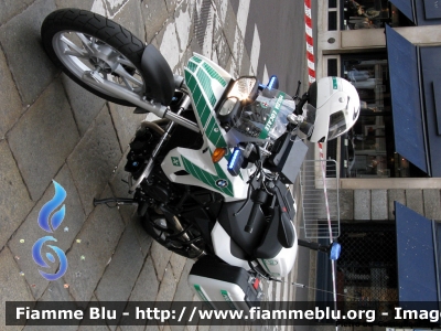 Bmw F800GS
Polizia Locale
Comune di Milano
POLIZIA LOCALE YA 01393
Parole chiave: Bmw F800GS POLIZIALOCALEYA01393 Visita_Papa_Milano_2012 Milano (MI) Lombardia motocicletta PL
