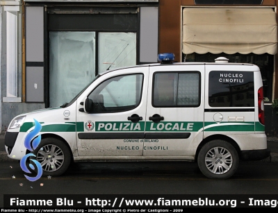 Fiat Doblò II serie
Polizia Locale
Milano
Nucleo Cinofili
3833 - DK 853 CT

Parole chiave: Fiat Doblò_IIserie Polizia_Locale PL Milano Nucleo_Cinofili 3833 DK853CT