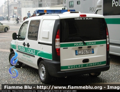 Fiat Doblò I serie
Polizia Locale Milano
Nucleo Cinofili
92 - CJ 567 BX

Parole chiave: Fiat_Doblò_I_serie Nucleo_Cinofili 92 CJ567BX