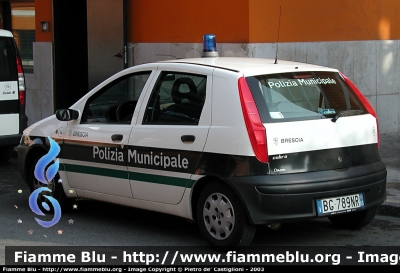Fiat Punto II serie
Polizia Municipale (ora Polizia Locale)
Brescia
BG 789 NR

Parole chiave: Polizia_Municipale PM Brescia BS BG789NR Fiat Punto_IIserie