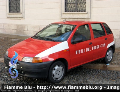 Fiat Punto I serie
Vigili del Fuoco
Milano
VF 20382

Parole chiave: Fiat_Punto_I_serie	VF20382 4_novembre_2008 festa_forze_armate