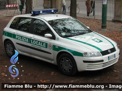 Fiat Stilo I serie
Polizia Locale
Comune di Milano
3080 - CK 227 HX
Parole chiave: Fiat Stilo_Iserie
