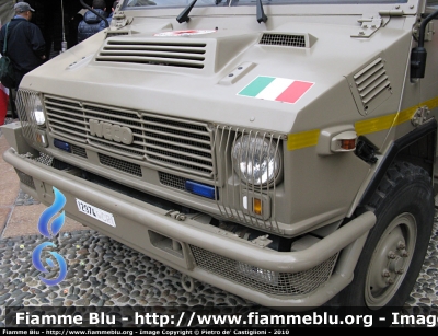 Iveco VM90
Croce Rossa Italiana
Corpo Militare
CRI 12974
Parole chiave: Iveco Vm90 CRI12974 ambulanza 4_novembre_2010