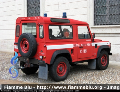 Land Rover Defender 90 SW
Vigili del Fuoco
Comando provinciale di Milano
Distaccamento di Piazzale Cuoco
VF 19723

Parole chiave: Vigili_del_Fuoco Piazzale_Cuoco