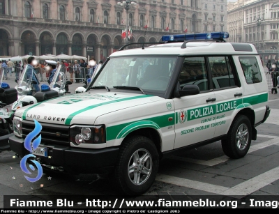 Land Rover Discovery II serie restyle
Polizia Locale
Comune di Milano
Sezione problemi territorio
100 - ZA 088 RF
Parole chiave: Land_Rover Discovery_IIserie_Restyle Polizia_Locale Milano Sezione_problemi_territorio 100 ZA088RF Lombardia (MI)