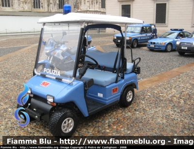 Melex 9431
Polizia Ferroviaria
Veicolo elettrico

Parole chiave: Melex 9431 golf_cart veicolo_elettrico
