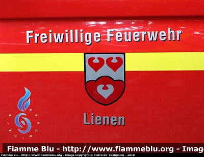Volkswagen Transporter T5
Bundesrepublik Deutschland - Germania
Freiwillige Feuerwehr Lienen
Parole chiave: Freiwillige_Feuerwehr_Lienen Volkswagen Transporter_T5 Germania