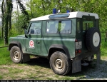 Land_Rover_Defender_90_SW_ParcoTicino_04.JPG