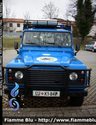 Land Rover Defender 110
Republika Slovenija - Repubblica Slovena
Civilna Zascita - Protezione Civile
 Soccorso Speleologico
Parole chiave: Land-Rover Defender 110