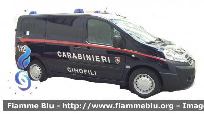 Fiat Scudo III serie
Arma dei Carabinieri
Nucleo Cinofili
Parole chiave: Fiat Scudo_IIIserie