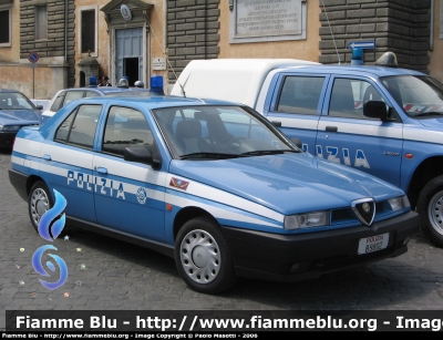 Alfa Romeo 155 II serie
Polizia di Stato
Servizio Aereo
POLIZIA B9802
Parole chiave: Alfa-Romeo 155_IIserie PoliziaB9802 Festa_della_Polizia_2006