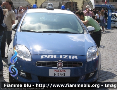 Fiat Nuova Bravo
Polizia di Stato
Squadra Volante
POLIZIA F3761

Parole chiave: Fiat Nuova_Bravo PoliziaF3761 Festa_della_Polizia_2007