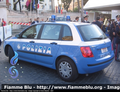 Fiat Stilo II Serie
Polizia di Stato
POLIZIA F3483
Parole chiave: Fiat Stilo_IISerie PoliziaF3483 Festa_della_Polizia_2007