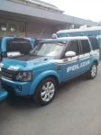 Land_Rover_Discovery_4_Polizia_di_Stato_Reparto_Mobile_2.jpg