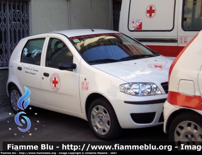 Fiat Punto III serie
Croce Rossa Italiana
Comitato Locale di Voltri
Parole chiave: Fiat Punto_IIIserie comitato_locale_voltri