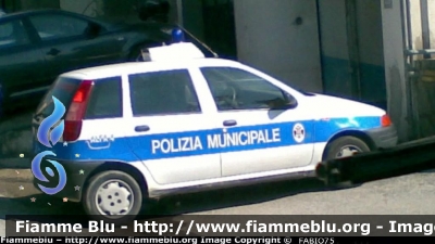 Fiat Punto I Serie
Polizia Municipale Velletri (RM)
Autovettura "ALFA 4"
Parole chiave: Fiat_Punto_I_Serie_PM_Velletri