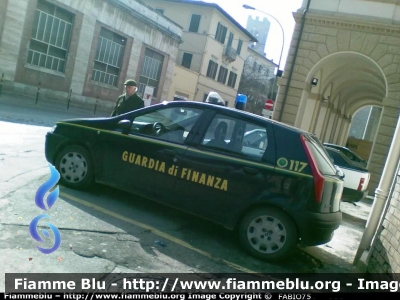 Fiat Punto II Serie
Guardia di Finanza
GdF 181 AV

Parole chiave: Fiat Punto II Serie GDF