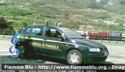 Fiat Stilo II Serie
Guardia di Finanza

Parole chiave: Fiat_Stilo_II_Serie_GdiF