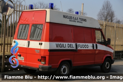 Fiat Ducato I Serie
Vigili del Fuoco 
Comando Provinciale di Torino
Nucleo SAF
VF 17497
Parole chiave: Fiat Ducato_ISerie VF17497