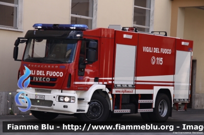 Iveco EuroCargo 180E30 III serie
Vigili del Fuoco
Comando Provinciale di Pescara
AutoBottePompa allestimento Iveco-Magirus
VF 25834
Parole chiave: Iveco EuroCargo_180E30_IIIserie VF25834