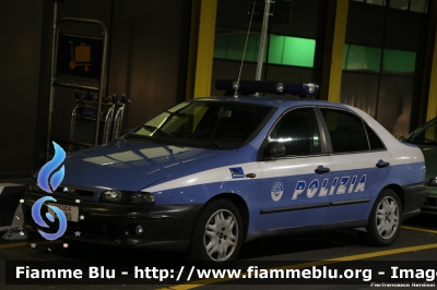 Fiat Marea Berlina I serie
Polizia di Stato
Squadra Volante
POLIZIA E2680
Parole chiave: Fiat Marea_Berlina_Iserie PoliziaE2680