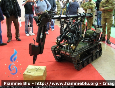 Robot per Disinnesco Ordigni Esplosivi
Esercito Italiano
Artificieri dell'Esercito
Parole chiave: Robot_Disinnesco_Ordigni_Artificieri_Esercito_Motorshow_2008