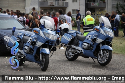 Bmw R850RT II serie
Polizia di Stato
Polizia Stradale
Parole chiave: Bmw R850RT_IIserie