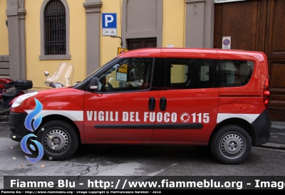 Fiat Doblò III serie
Vigili del Fuoco
Comando Provinciale di Firenze
VF 25921
Parole chiave: Fiat Doblò_IIIserie VF25921 Santa_Barbara_2010