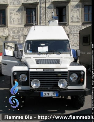 Land Rover Defender 110
Ministero delle Comunicazioni
Escopost ed Escoradio
Parole chiave: Land-Rover Defender 110_Escopost_Giornate_della_Protezione_Civile_Pisa_2008