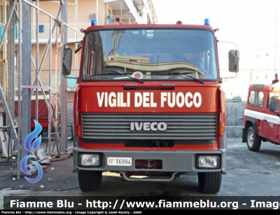 Iveco 190-26
Vigili del Fuoco
Distaccamento di Genova Multedo
VF 16994
Parole chiave: Iveco 190-26 VF16994