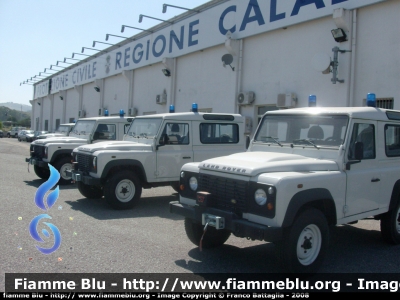 Land Rover Defender 90
Protezione Civile Calabria
Parole chiave: Land_Rover Defender_90