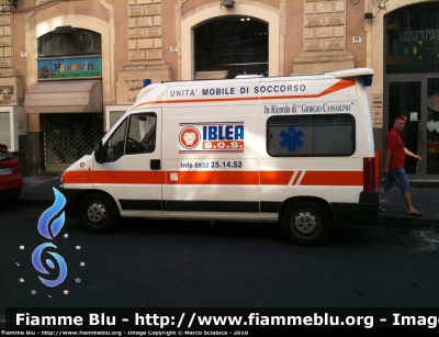 Fiat Ducato III Serie
Iblea S.o.s.
Unità Mobile di Soccorso
Parole chiave: Fiat Ducato_IIISerie Ambulanza Iblea_Sos