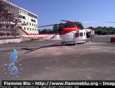 Elicottero 3 Agusta Bell AB412SP I - SPOT
Elisoccorso SUES 118 Regione Sicilia
Presso l'Ospedale Cannizzaro di Catania 

Parole chiave: Elicottero SUES 118 Sicilia