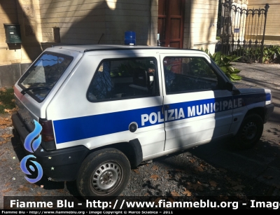 Fiat Panda II Serie
Polizia Locale Catania
*Livrea Polizia Municipale*
Parole chiave: Fiat Panda_IISerie