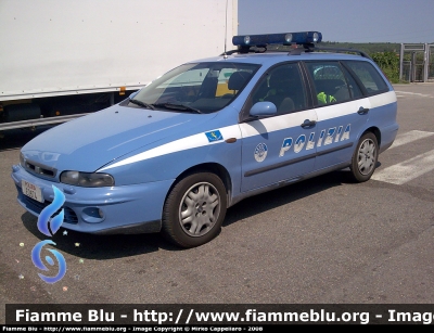 Fiat Marea Weekend I serie
Polizia di Stato
Polizia Stradale
Esemplare unico in dotazione alla Sezione di Verona
POLIZIA E0874
Parole chiave: Fiat Marea_Weekeend_Iserie PoliziaE0874