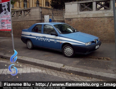 Alfa Romeo 155 II serie
Polizia di Stato
Polizia B9683
Parole chiave: Alfa-Romeo 155_IIserie PoliziaB9683