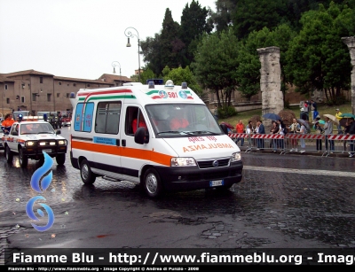 Fiat Ducato III serie
ARES 118 - Regione Lazio
Azienda Regionale Emergenza Sanitaria
Roma
Parole chiave: Fiat Ducato_IIIserie Ambulanza
