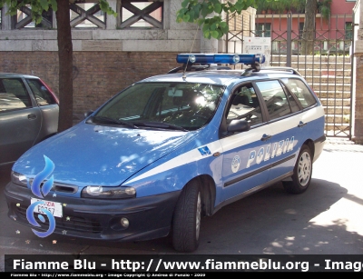 Fiat Marea Weekend I Serie
Polizia di Stato
Polizia Stradale
Polizia E0757
Parole chiave: Fiat Marea Weekend_Iserie poliziaE0757