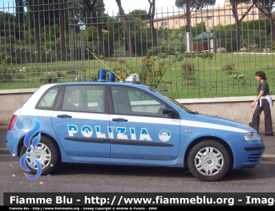 Fiat Stilo II Serie
Polizia di Stato

Parole chiave: Fiat Stilo_IIserie