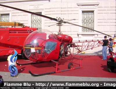 Agusta Bell Ab47g
Vigili del Fuoco
Mezzo Storico
Parole chiave: Agusta_Bell_Ab47g_VVF